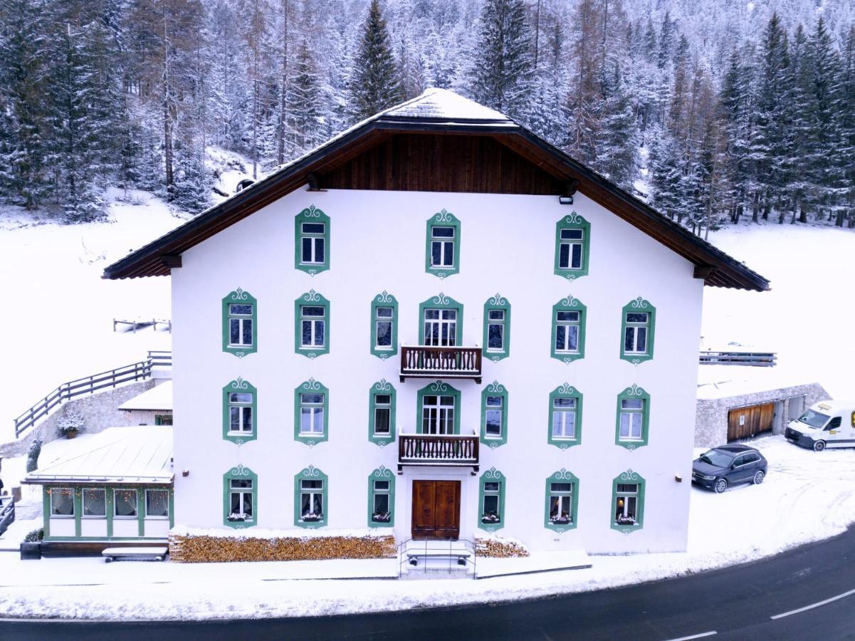 Ristorante Rifugio Ospitale Hotel Cortina d'Ampezzo Ngoại thất bức ảnh