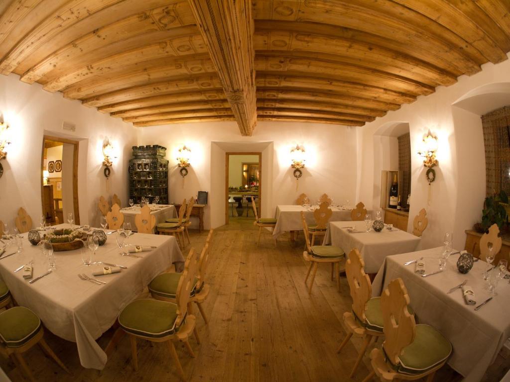 Ristorante Rifugio Ospitale Hotel Cortina d'Ampezzo Ngoại thất bức ảnh