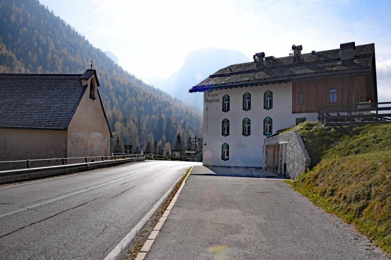 Ristorante Rifugio Ospitale Hotel Cortina d'Ampezzo Ngoại thất bức ảnh